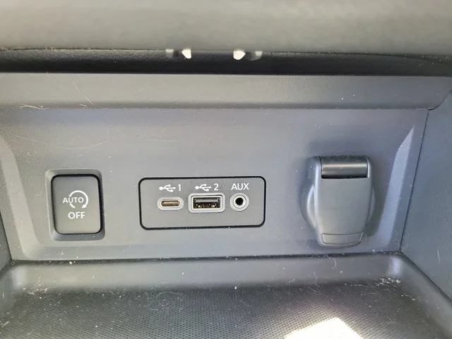 SEMINUEVOS NISSAN Sentra a Estados en autogozo