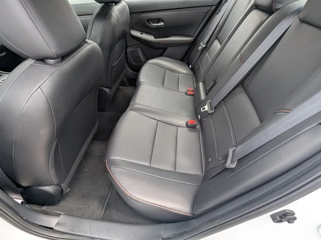 SEMINUEVOS NISSAN Sentra a Estados en autogozo