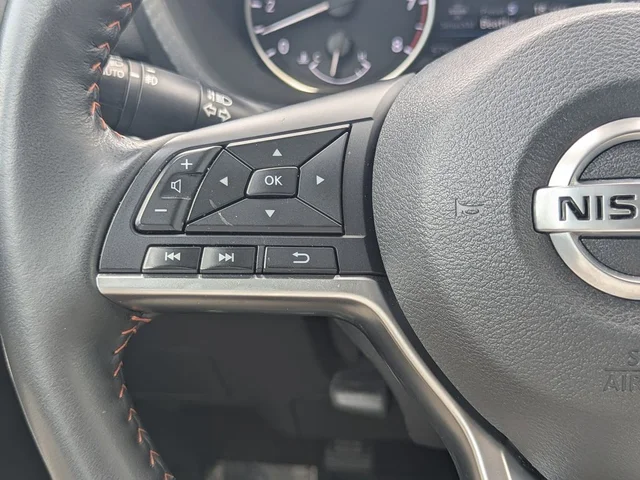 SEMINUEVOS NISSAN Sentra a Estados en autogozo