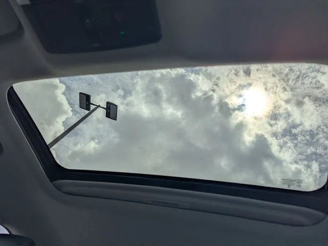 SEMINUEVOS NISSAN Sentra a Estados en autogozo