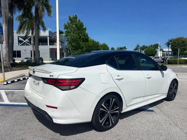 SEMINUEVOS NISSAN Sentra a Estados en autogozo