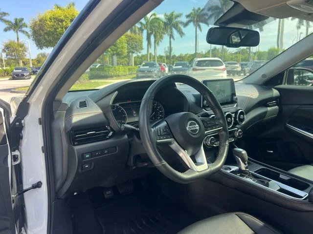 SEMINUEVOS NISSAN Sentra a Estados en autogozo