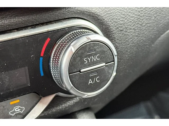 SEMINUEVOS NISSAN Sentra at ELK GROVE in Elk Grove Buick GMC