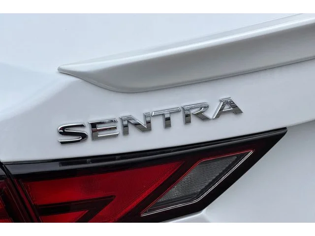 SEMINUEVOS NISSAN Sentra at ELK GROVE in Elk Grove Buick GMC