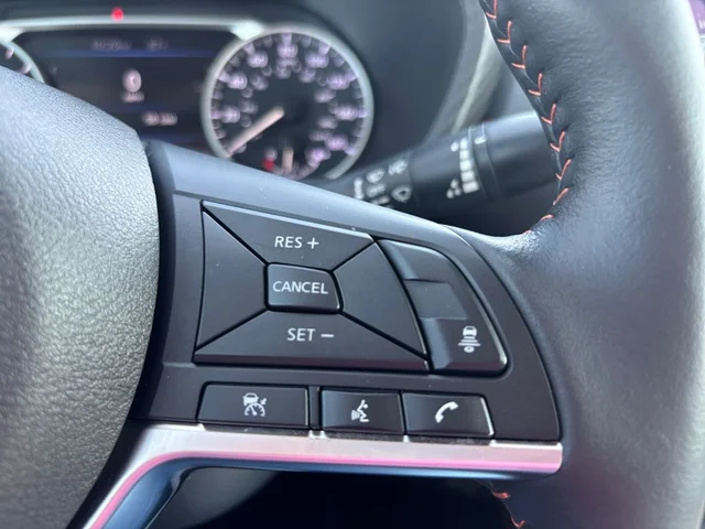SEMINUEVOS NISSAN Sentra a Estados en autogozo