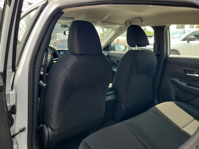 Nuevos NISSAN SENTRA à Estados chez autogozo
