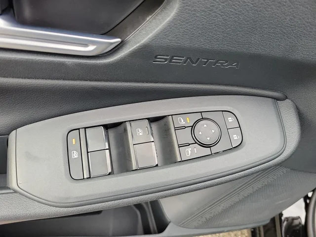 Nuevos NISSAN SENTRA à Estados chez autogozo