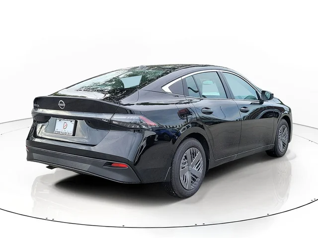 Nuevos NISSAN SENTRA à Estados chez autogozo
