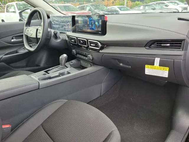 Nuevos NISSAN SENTRA à Estados chez autogozo