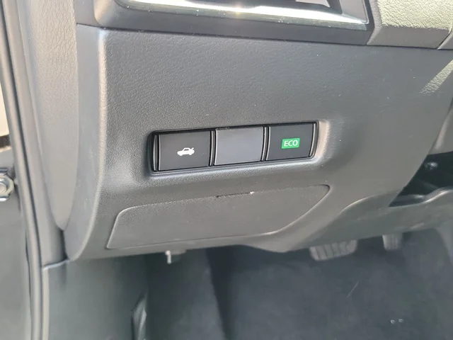 Nuevos NISSAN SENTRA à Estados chez autogozo
