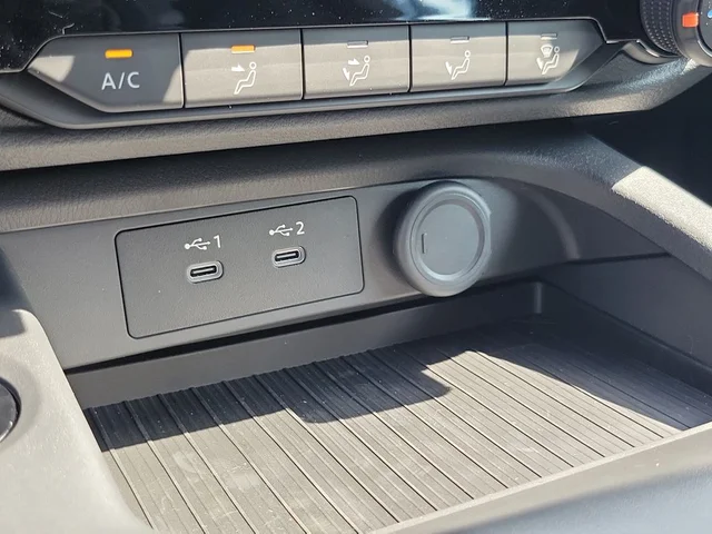 Nuevos NISSAN SENTRA à Estados chez autogozo