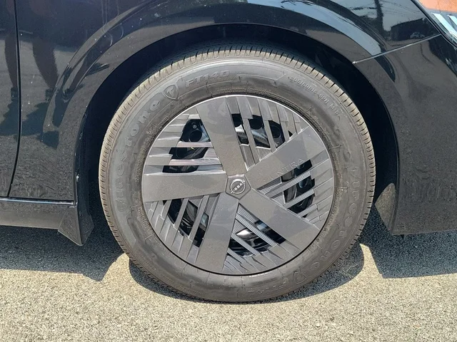 Nuevos NISSAN SENTRA à Estados chez autogozo