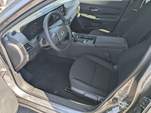 Nuevos NISSAN SENTRA à Estados chez autogozo