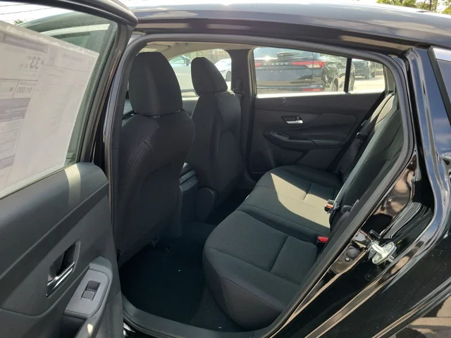 Nuevos NISSAN SENTRA à Estados chez autogozo