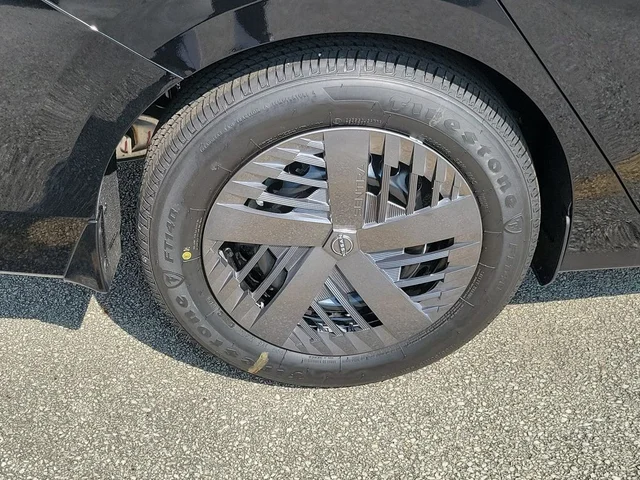 Nuevos NISSAN SENTRA à Estados chez autogozo