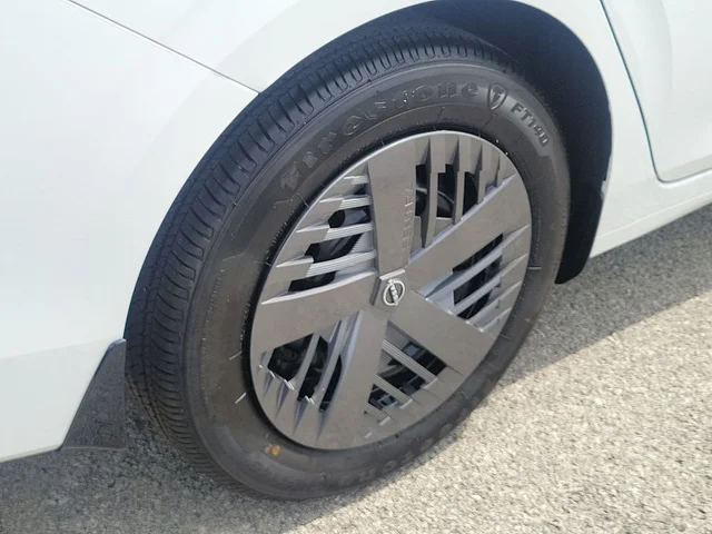 Nuevos NISSAN SENTRA à Estados chez autogozo