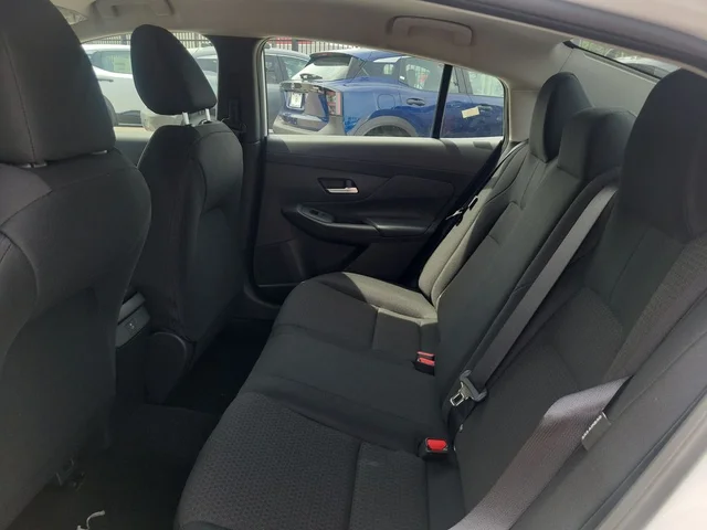 Nuevos NISSAN SENTRA à Estados chez autogozo