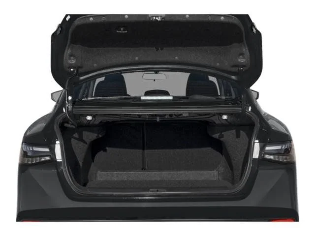 Nuevos NISSAN SENTRA à Estados chez autogozo