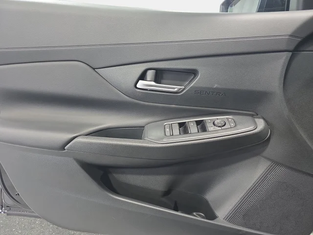 Nuevos NISSAN SENTRA à Estados chez autogozo