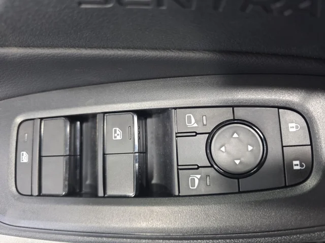 Nuevos NISSAN SENTRA à Estados chez autogozo
