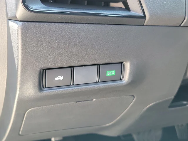 Nuevos NISSAN SENTRA à Estados chez autogozo