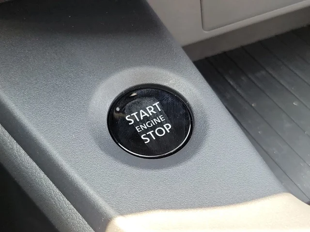 Nuevos NISSAN SENTRA à Estados chez autogozo