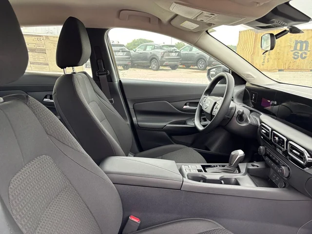 Nuevos NISSAN SENTRA à Estados chez autogozo