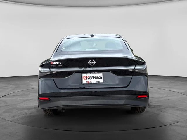 Nuevos NISSAN SENTRA à Estados chez autogozo
