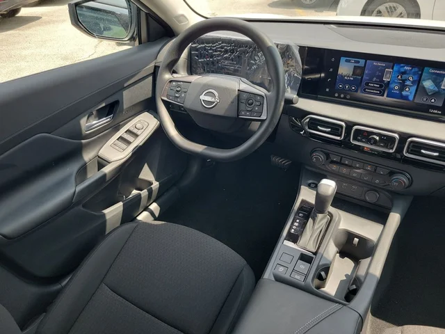 Nuevos NISSAN SENTRA à Estados chez autogozo