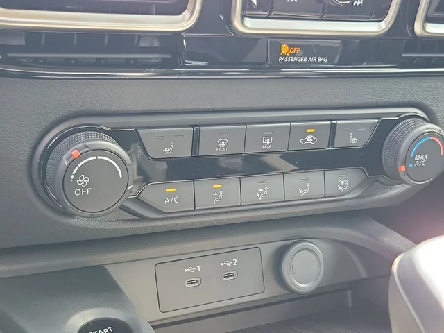 Nuevos NISSAN SENTRA à Estados chez autogozo