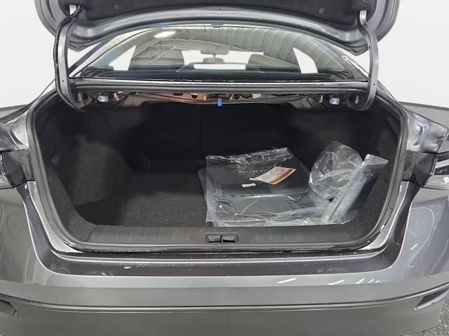 Nuevos NISSAN SENTRA à Estados chez autogozo