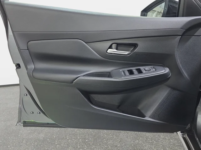 Nuevos NISSAN SENTRA à Estados chez autogozo