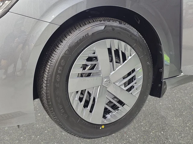 Nuevos NISSAN SENTRA à Estados chez autogozo