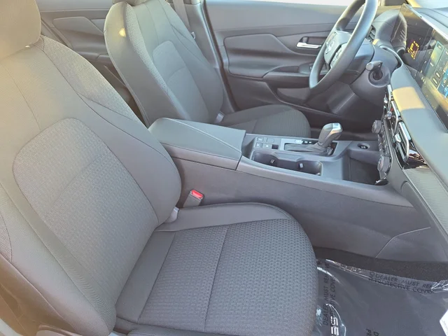 Nuevos NISSAN SENTRA à Estados chez autogozo