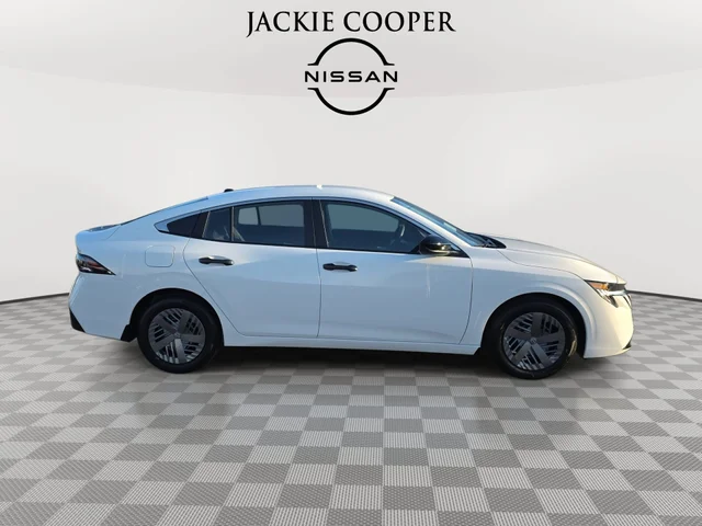 Nuevos NISSAN SENTRA à Estados chez autogozo