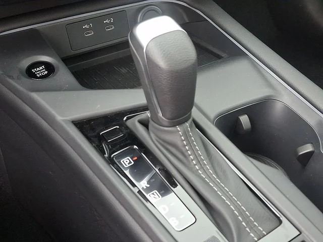 Nuevos NISSAN SENTRA à Estados chez autogozo