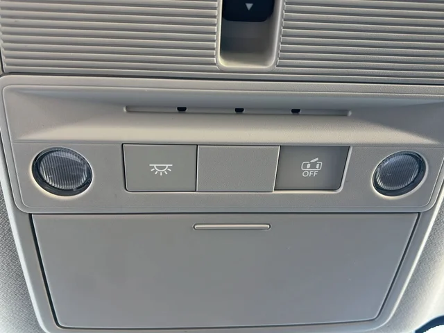 Nuevos NISSAN SENTRA à Estados chez autogozo