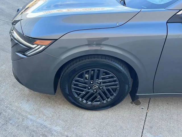 Nuevos NISSAN SENTRA à Estados chez autogozo