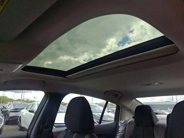 Nuevos NISSAN SENTRA à Estados chez autogozo
