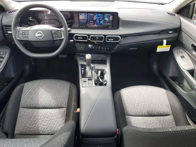 Nuevos NISSAN SENTRA à Estados chez autogozo