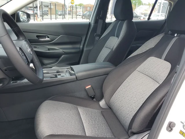 Nuevos NISSAN SENTRA à Estados chez autogozo