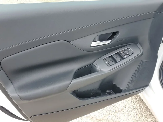 Nuevos NISSAN SENTRA à Estados chez autogozo