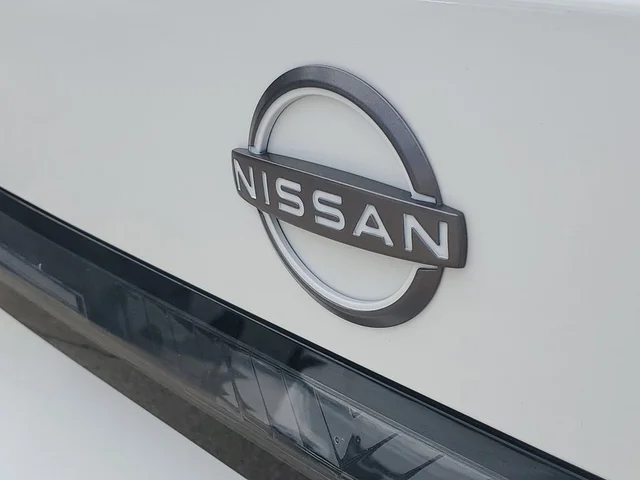 Nuevos NISSAN SENTRA à Estados chez autogozo