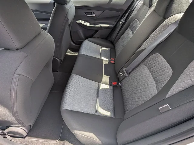 Nuevos NISSAN SENTRA à Estados chez autogozo
