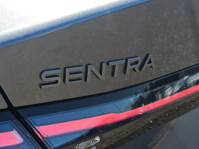Nuevos NISSAN SENTRA à Estados chez autogozo