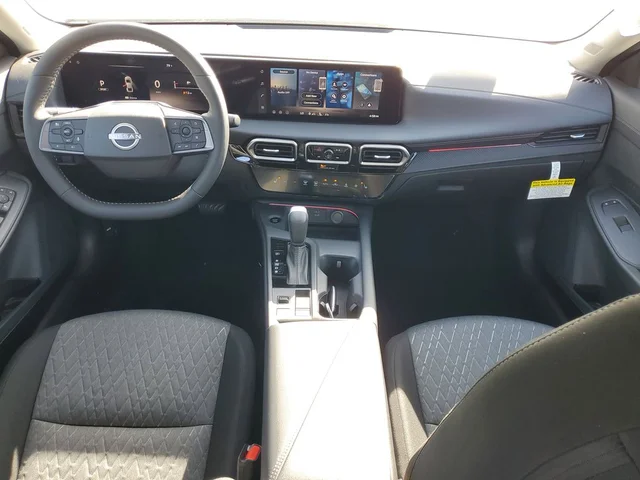 Nuevos NISSAN SENTRA à Estados chez autogozo