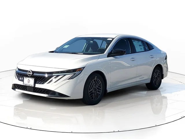 Nuevos NISSAN SENTRA à Estados chez autogozo