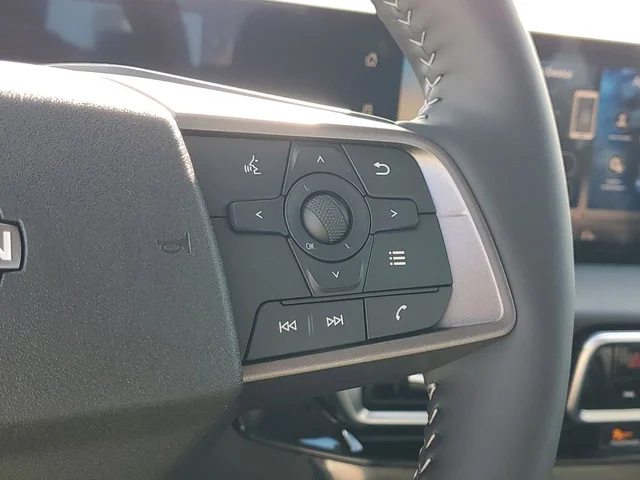 Nuevos NISSAN SENTRA à Estados chez autogozo