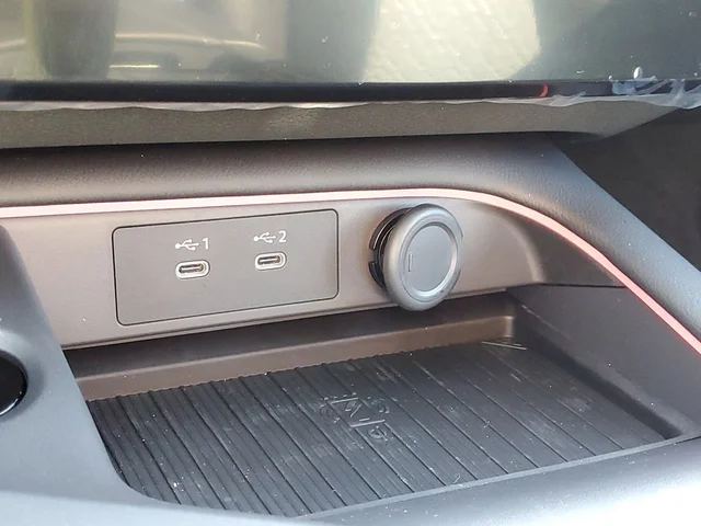 Nuevos NISSAN SENTRA à Estados chez autogozo