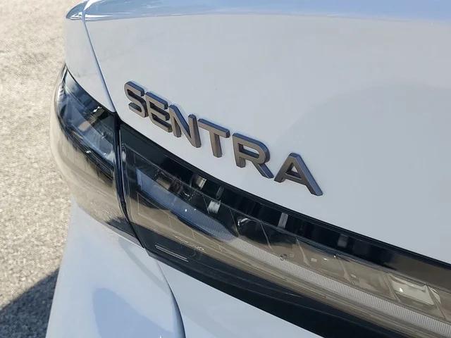 Nuevos NISSAN SENTRA à Estados chez autogozo